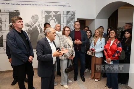 Diplomats visit 'Heydar Aliyev and Karabakh' exhibition as part of trip to Shusha