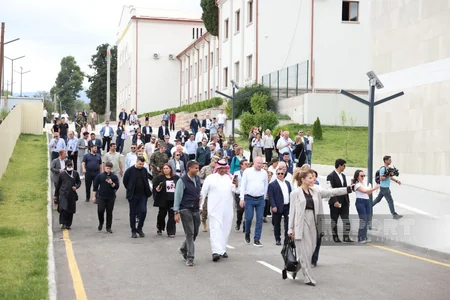 Foreign diplomats visit Karabakh University in Khankandi