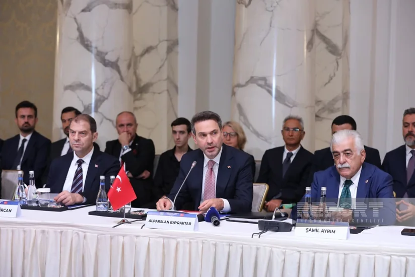 Türkiyəli nazir: Azərbaycanla enerji sistemlərinin inteqrasiyası istiqamətində mühüm işlər görülür