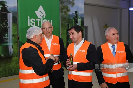 İlham Əliyev və Məsud Pezeşkianın İstisu içmək ənənəsini Hikmət Hacıyev İran səfiri ilə Kəlbəcərdə davam etdirib