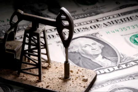 Azərbaycan neftinin qiyməti 120 dolları keçib