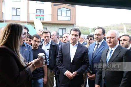 Xarici diplomatlar Kəlbəcərdə keçirilən Bal Festivalında iştirak ediblər