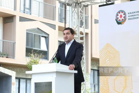 Xarici diplomatlar Kəlbəcərdə keçirilən Bal Festivalında iştirak ediblər