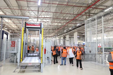 Foreign diplomats tour Istisu plant in Kalbajar