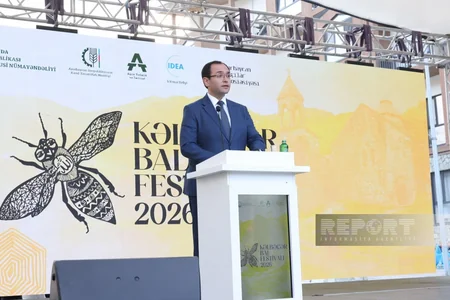 Xarici diplomatlar Kəlbəcərdə keçirilən Bal Festivalında iştirak ediblər