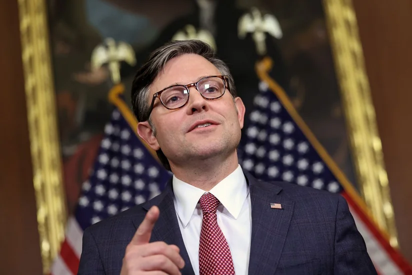 Майк Джонсон призвал США не спешить с регулированием ИИ