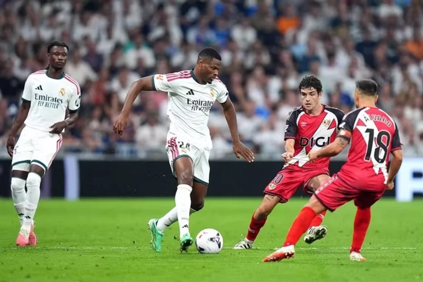 Real La Liqanın V turunda Rayo Valyekanonu darmadağın edib