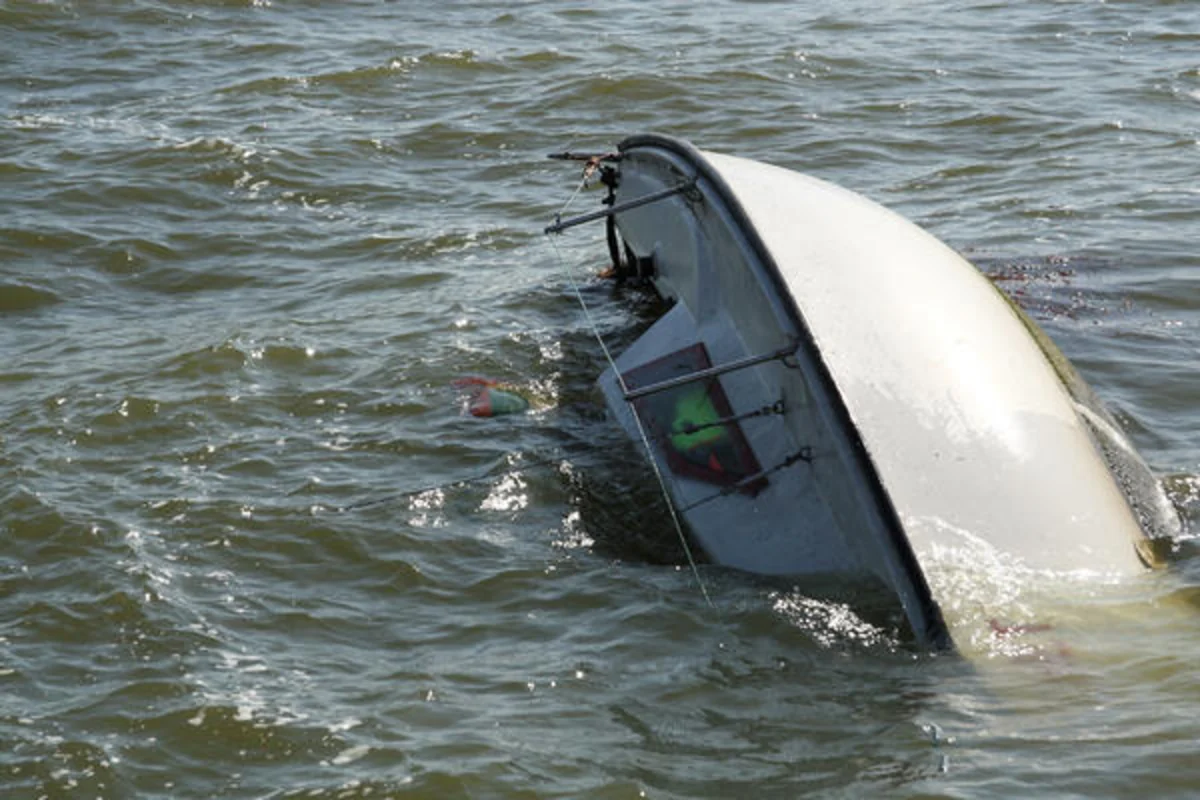 Two dead after boat capsizes in New Zealand