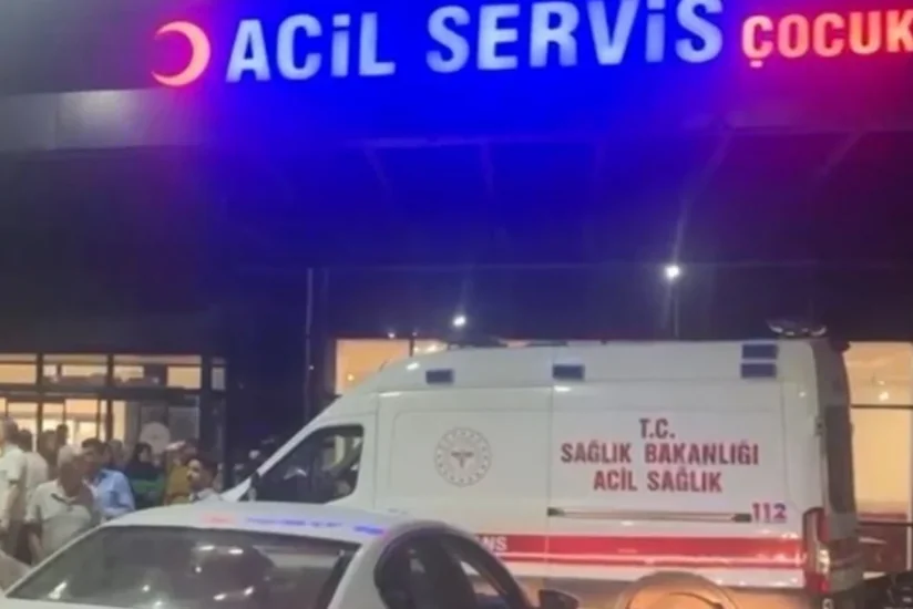 Türkiyədə 26 şagird toyuq dönərindən zəhərlənib