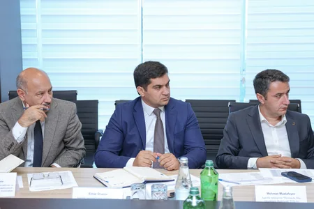 Şirvan suvarma kanalının yenidən qurulması üzrə işçi qrupunun növbəti iclası keçirilib