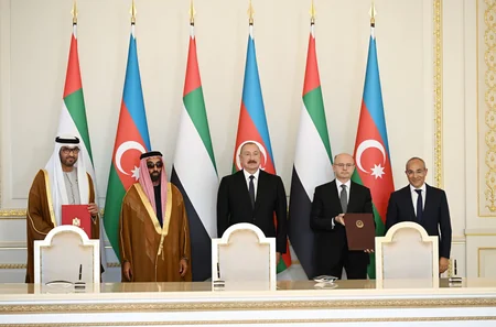 İlham Əliyev Birləşmiş Ərəb Əmirliklərinin milli təhlükəsizlik müşavirini qəbul edib