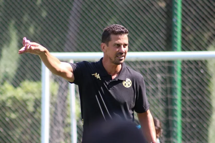 Marius Mitu: Çempionlar Liqasının qrupunda İngiltərə komandası ilə oyun asan olmayacaq