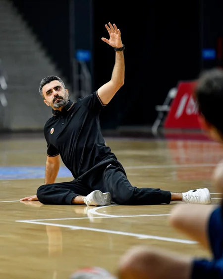 Basketbol məşqçiləri üçün seminar və imtahanlar keçirilib