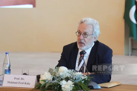 Baku hosts international conference on Seyid Yahya Bakuvi's legacy