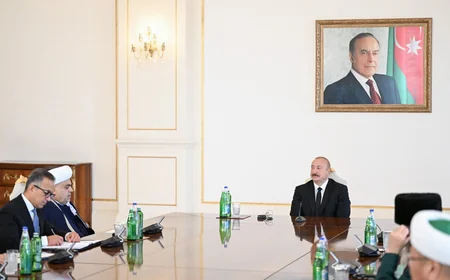 İlham Əliyev Bakıda keçirilən beynəlxalq konfransların iştirakçılarını qəbul edib