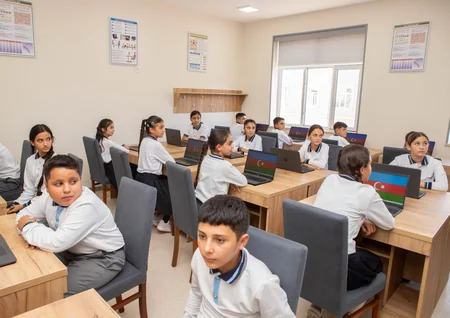 Nehrəmdə yeni məktəb istifadəyə verilib