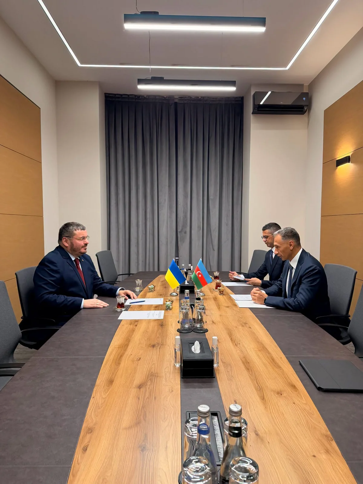 Ukraine, Azerbaijan mull expanding Middle Corridor's capabilities