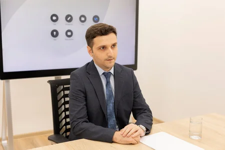 Ülvi Mehdiyev növbəti vətəndaş qəbulu keçirib