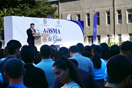 AHİK-in Əmək və Sosial Münasibətlər Akademiyasında Bilik günü keçirilib