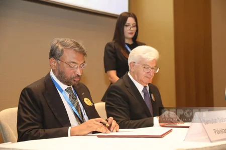 Azerbaijan, Pakistan sign audit cooperation document