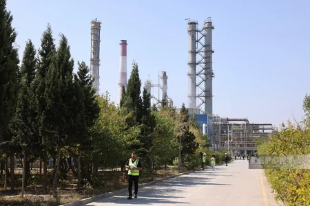 Azərkimyada yeni modernizasiya mərhələsinə başlanılır