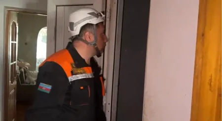 Badamdarda yaşayış binasında partlayış olub, xəsarət alan var