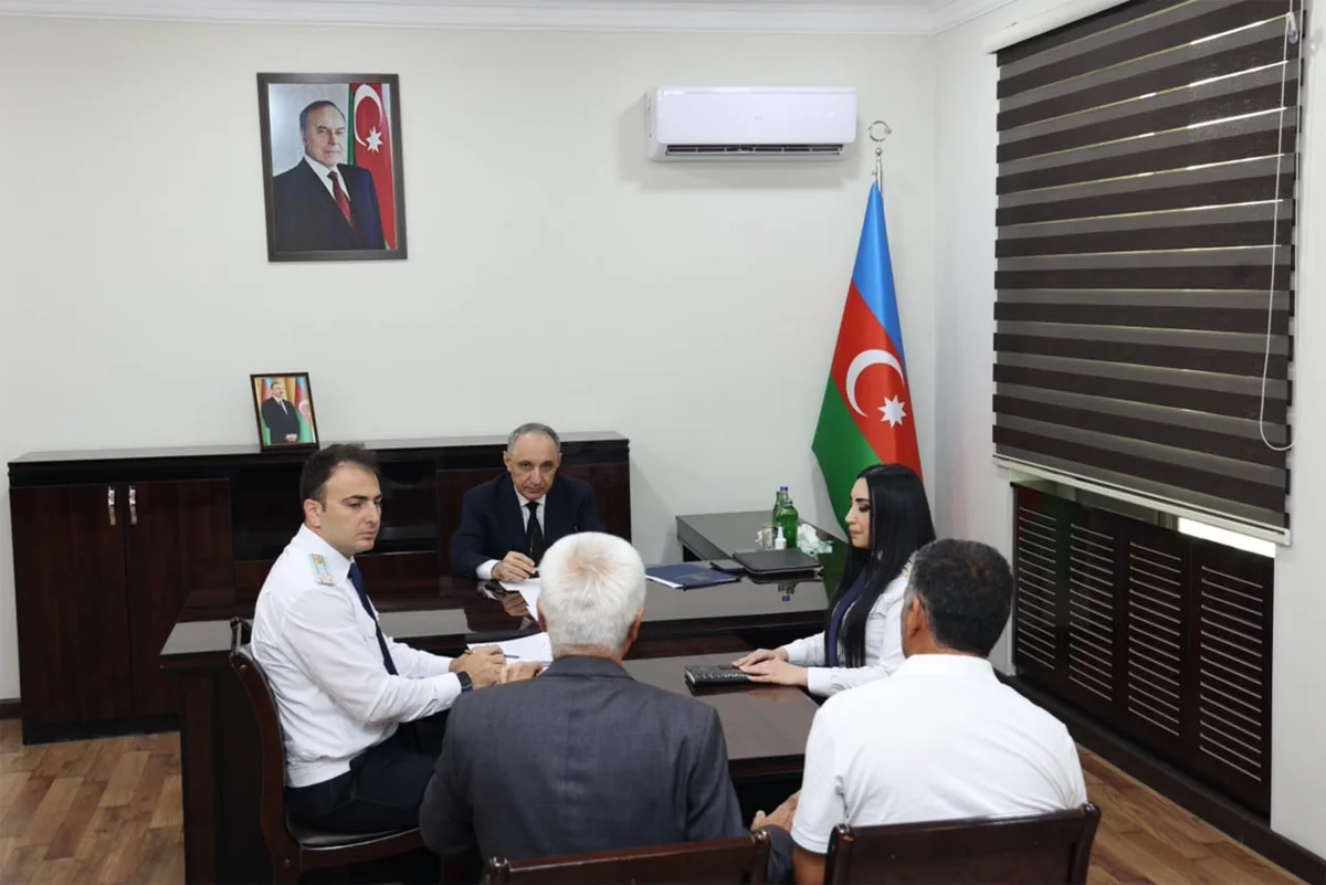 Kamran Əliyev Şamaxıda vətəndaşları qəbul edib