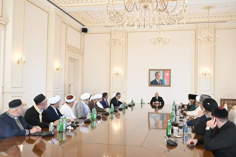 Türk dünyası Azərbaycana strateji dərinlik, Qafqaz regional çəki, İslam dünyası iqtisadi-siyasi imkanlar verir - RƏY