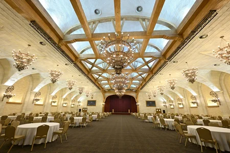 İlham Əliyev Şamaxıda Pirqulu Park hotelinin açılışını edib - YENİLƏNİB