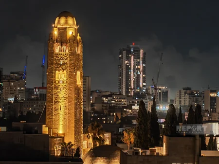 Israel from Jerusalem to Tel Aviv: Country of amazing contrasts