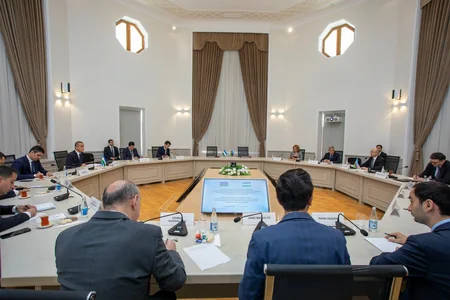 Azerbaijan, Uzbekistan sign Roadmap on energy cooperation