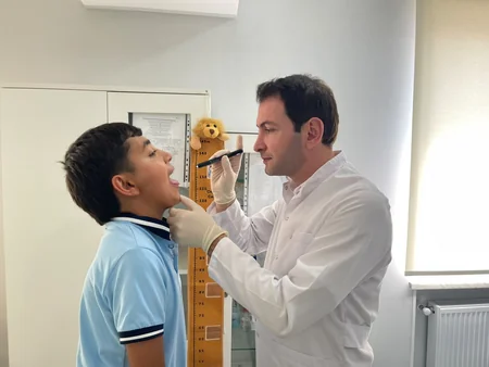 Laçında uşaqlar üçün tibbi müayinələr keçirilib
