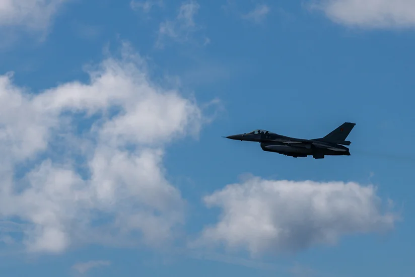 NYP: Разбившийся в США истребитель F-16 столкнулся с птицей перед крушением - ОБНОВЛЕНО