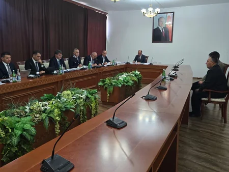 Rəşad İsmayılov Xankəndidə vətəndaşları qəbul edib