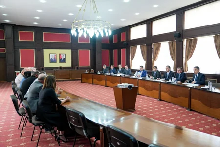 Prezidentin səlahiyyətli nümayəndəsi Naxçıvanda vətəndaş qəbulu keçirib