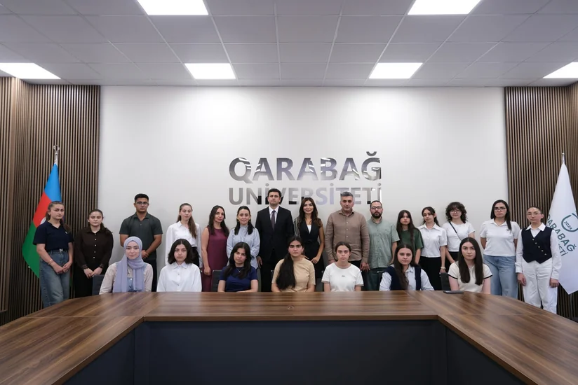Bakıkartdan Qarabağ Universitetinin yüksək nəticə göstərən tələbələrinə 100 gedişlik nəqliyyat dəstəyi göstərilib