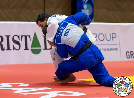 Məmmədəli Mehdiyev cüdo üzrə veteranlar arasında dünya çempionu olub