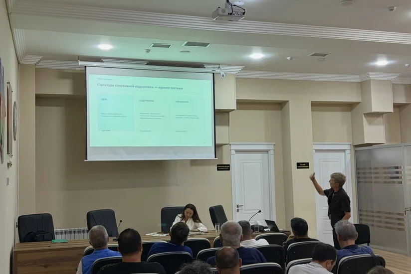 Azərbaycan Atletika Federasiyasının təşkilatçılığı ilə məşqçilər üçün seminar keçirilir