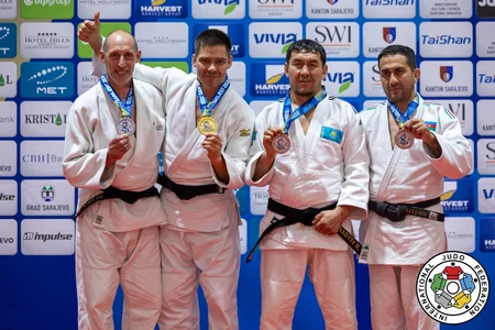 Azərbaycanın daha üç cüdoçusu veteranlar arasında medal qazanıb