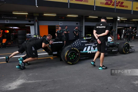 Fans take pit-lane walk ahead of Formula 1 Azerbaijan Grand Prix