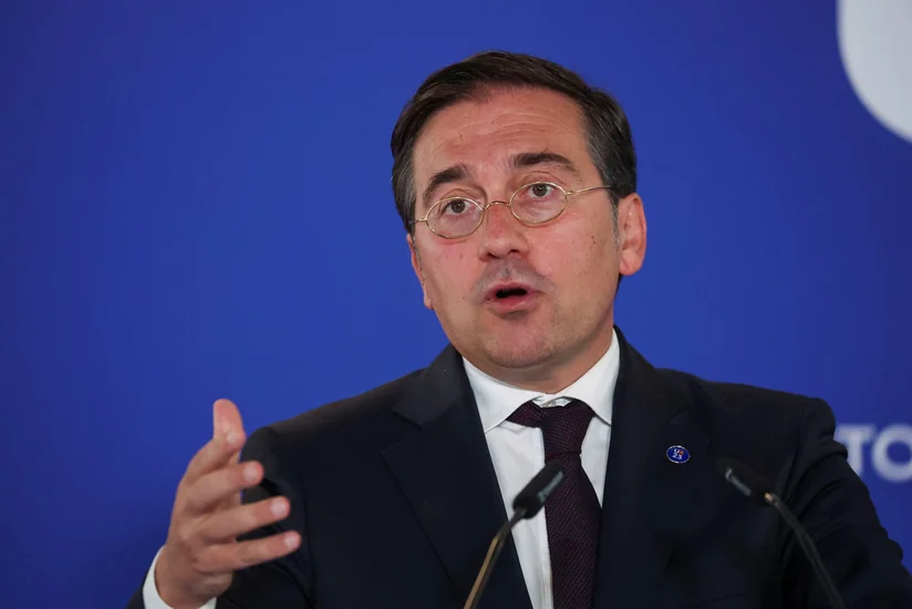 Spain to reject Russian LNG despite its companies' contracts - FM