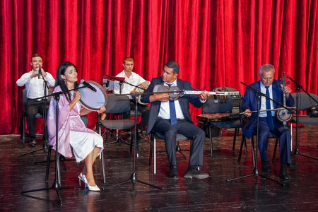 Naxçıvanda ilk dəfə təşkil olunan I Naxçıvan Beynəlxalq Tibb Günlərinə start verilib