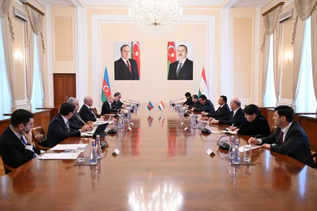 Bakıda Azərbaycan və Tacikistan Baş nazirlərinin görüşü olub