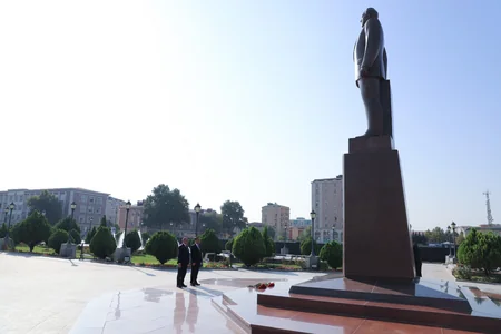 Mürsəl İbrahimov Naxçıvanda vətəndaşları qəbul edib