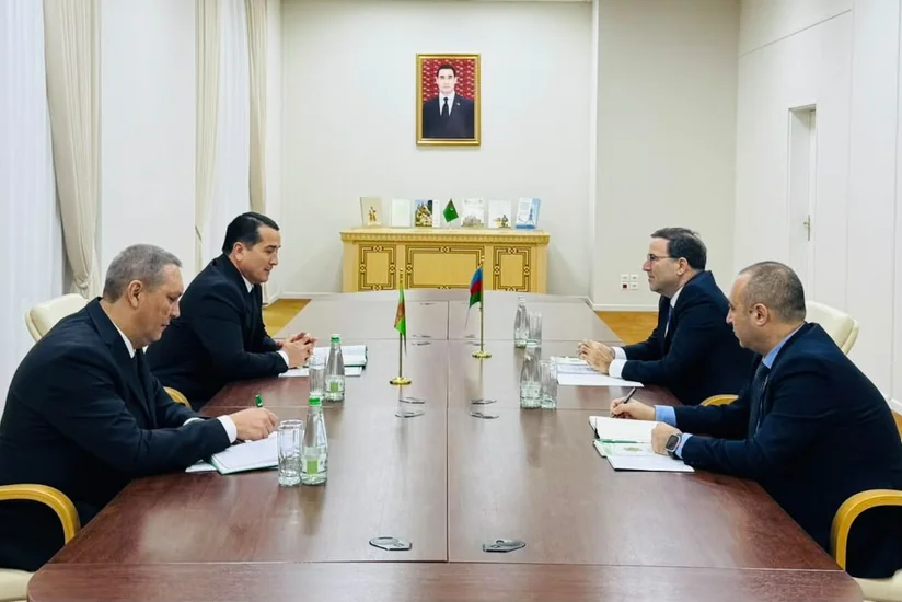 Azerbaijan's ambassador meets Turkmenistan parliament officials