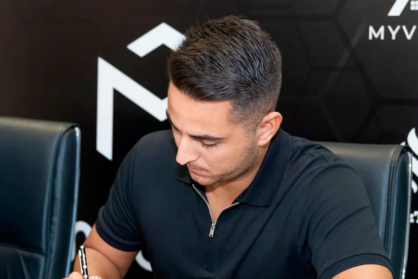 Şəfa Tiaqo Silvanı transfer edib