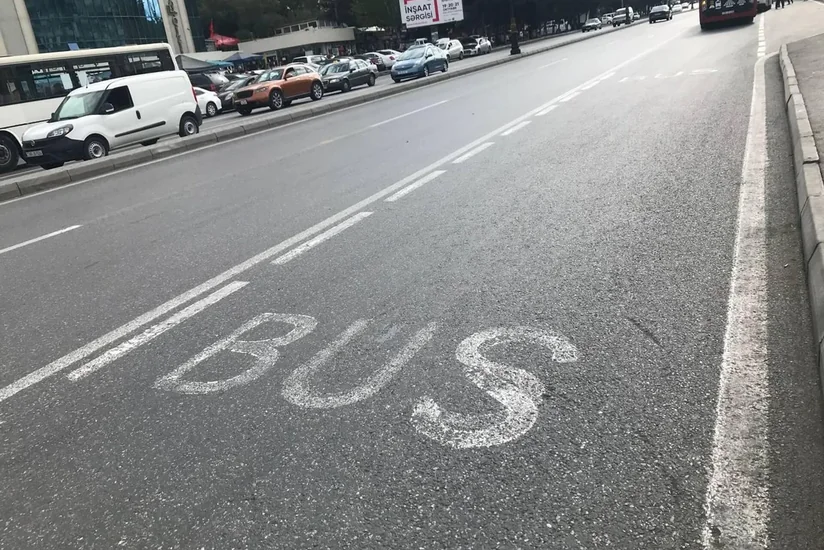 Bakı-Sumqayıt yolunda yeni avtobus zolağı təşkil edilib