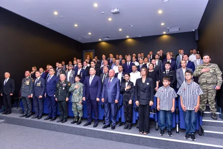 Azərbaycan Həmkarlar İttifaqları Konfederasiyası tərəfindən Anım Günü ilə əlaqədar tədbir keçirilib