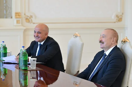 İlham Əliyev Global Infrastructure Partners şirkətinin rəhbərini qəbul edib