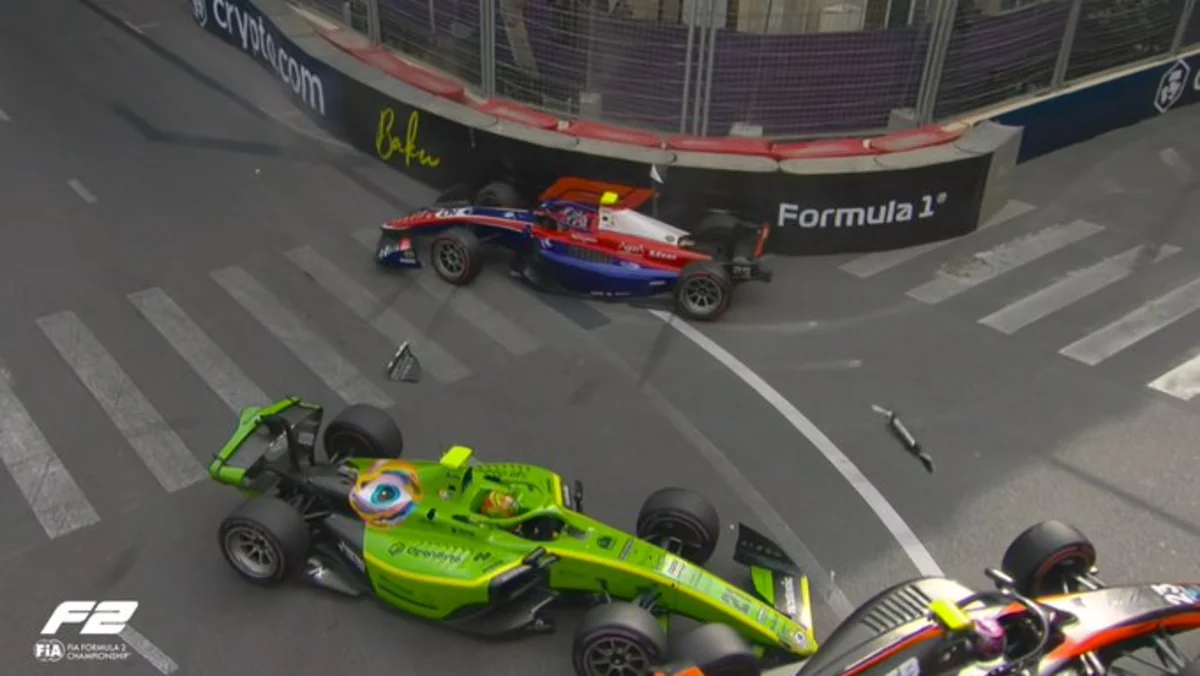 Formula 2: Azərbaycan Qran-prisində kütləvi qəza olub, yarışda fasilə yaranıb - YENİLƏNİB
